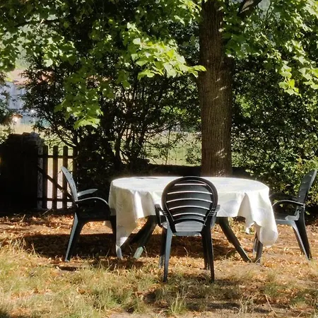 Tatil Evi Rendez-vous Sous Le Tilleul, En Cevennes. *